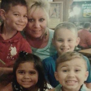 Meet your Posher, Lorianne